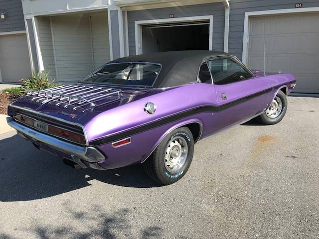 Attached picture 70 Challenger RT 440 4 Speed.jpg